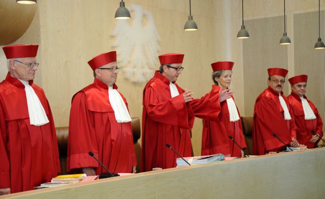 Την Τετάρτη η απόφαση του γερμανικού Συνταγματικού Δικαστηρίου για τον ESM